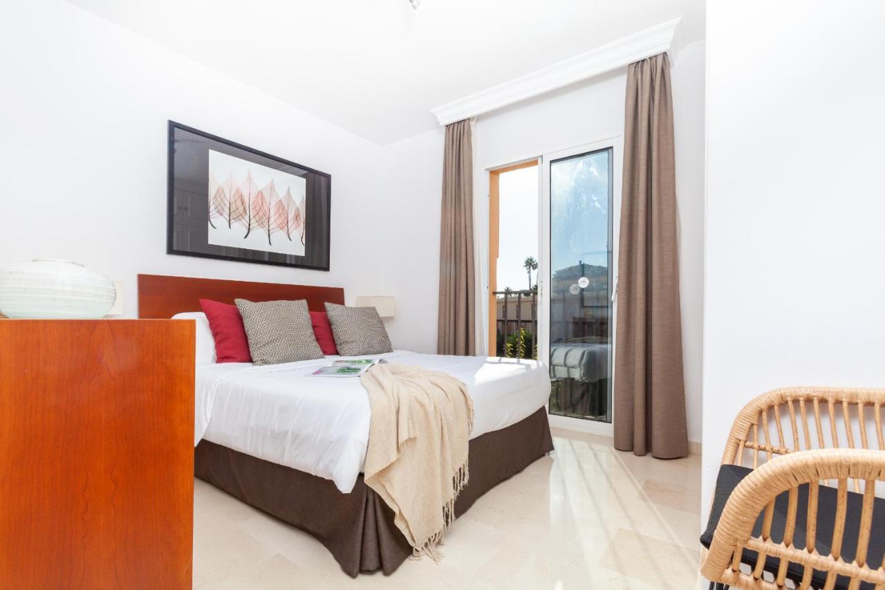 Playa & Beach Apartments Mijas Costa & Fuengirola By Alfresco Stays El Faro ภายนอก รูปภาพ