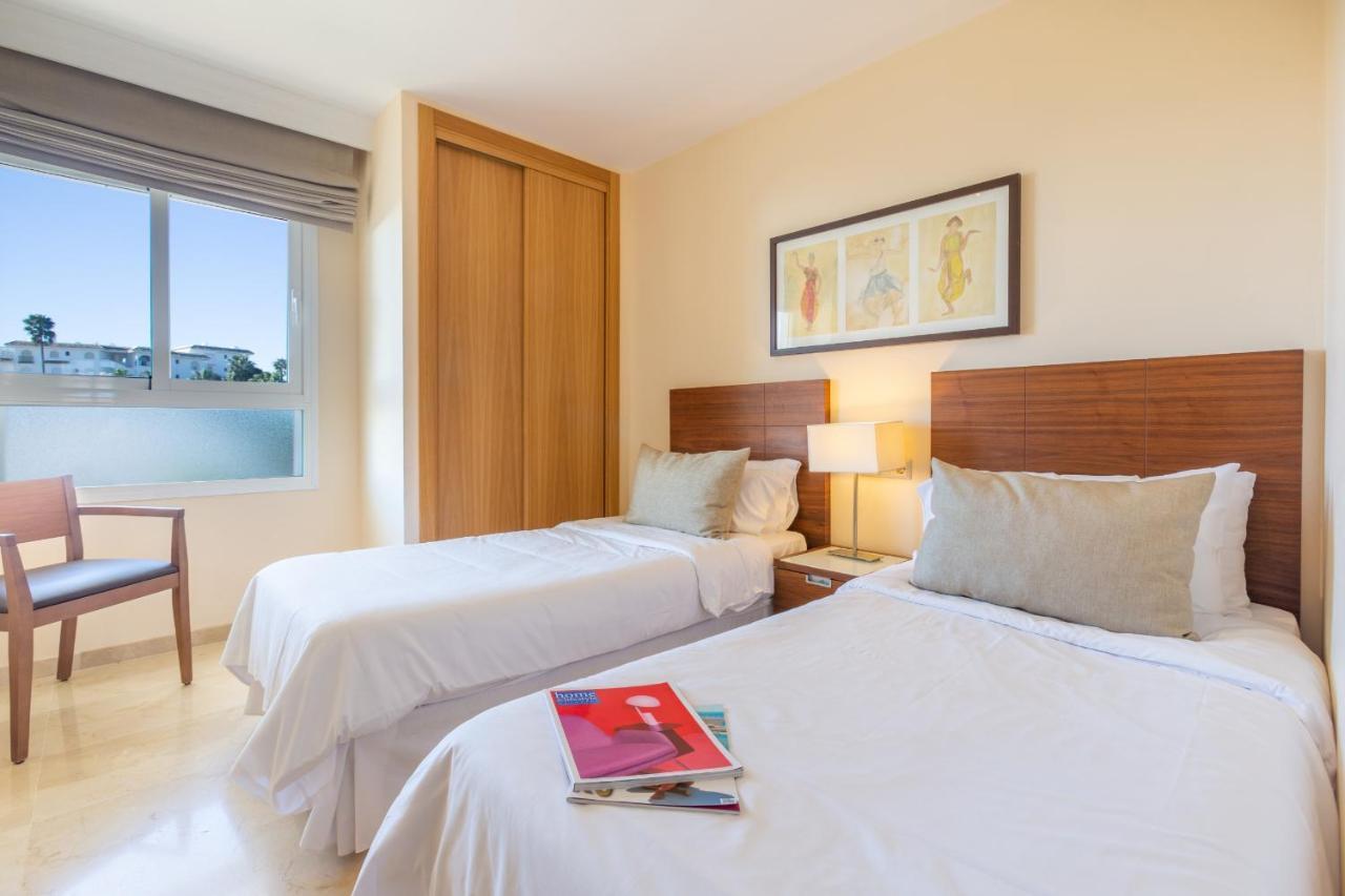 Playa & Beach Apartments Mijas Costa & Fuengirola By Alfresco Stays El Faro ภายนอก รูปภาพ